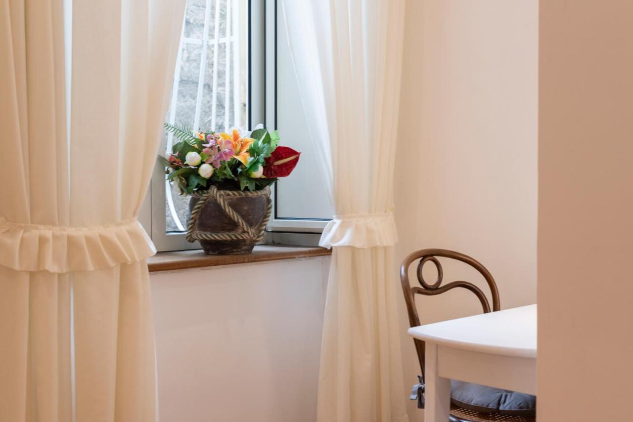 Pignatelli Rooms Naples Exterior photo