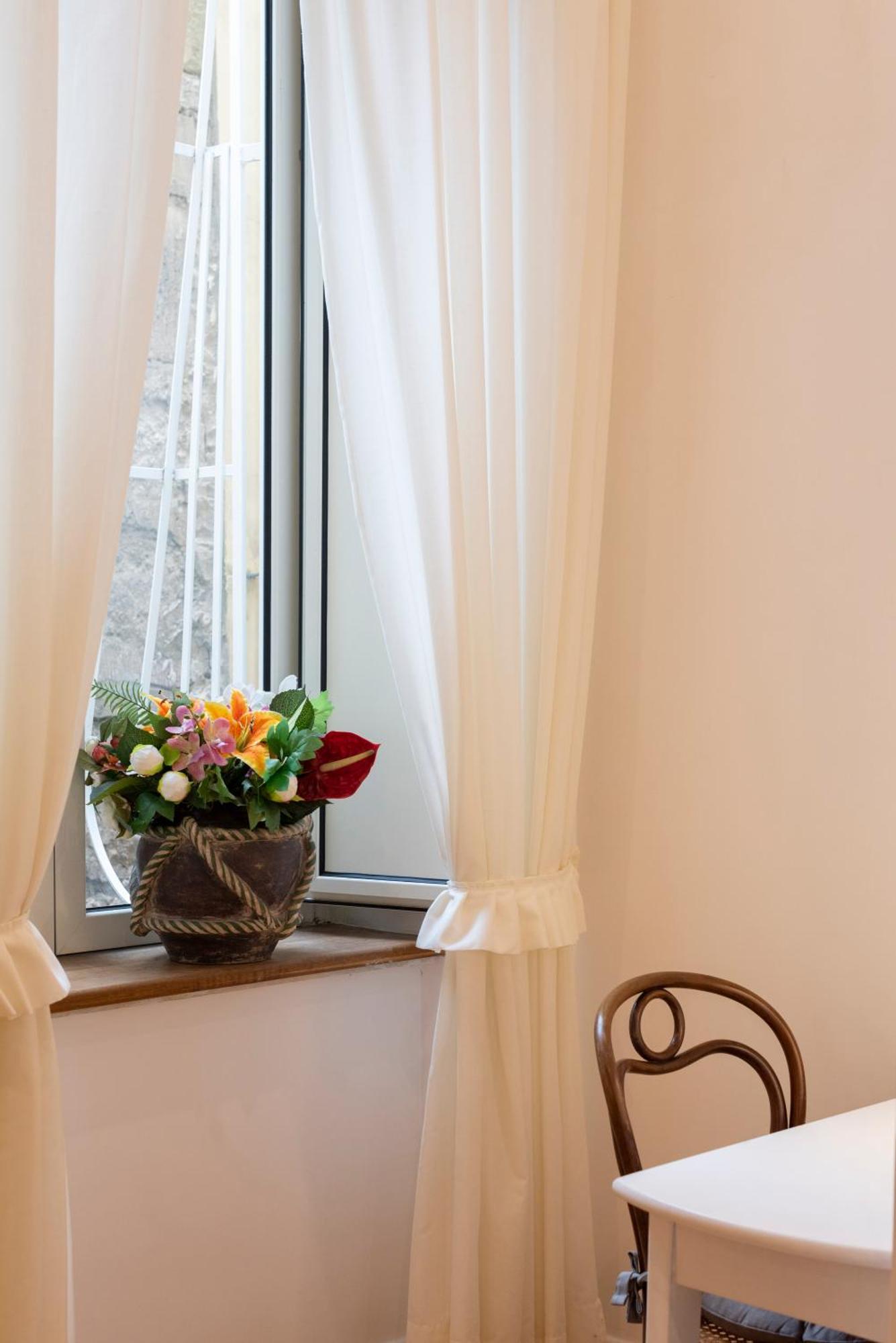 Pignatelli Rooms Naples Exterior photo
